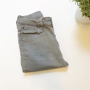 Zara - Grey high waisted jeans - Slim fit